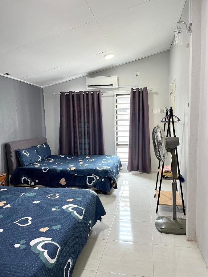 Aina Guest House Kota Bharu Eksteriør bilde