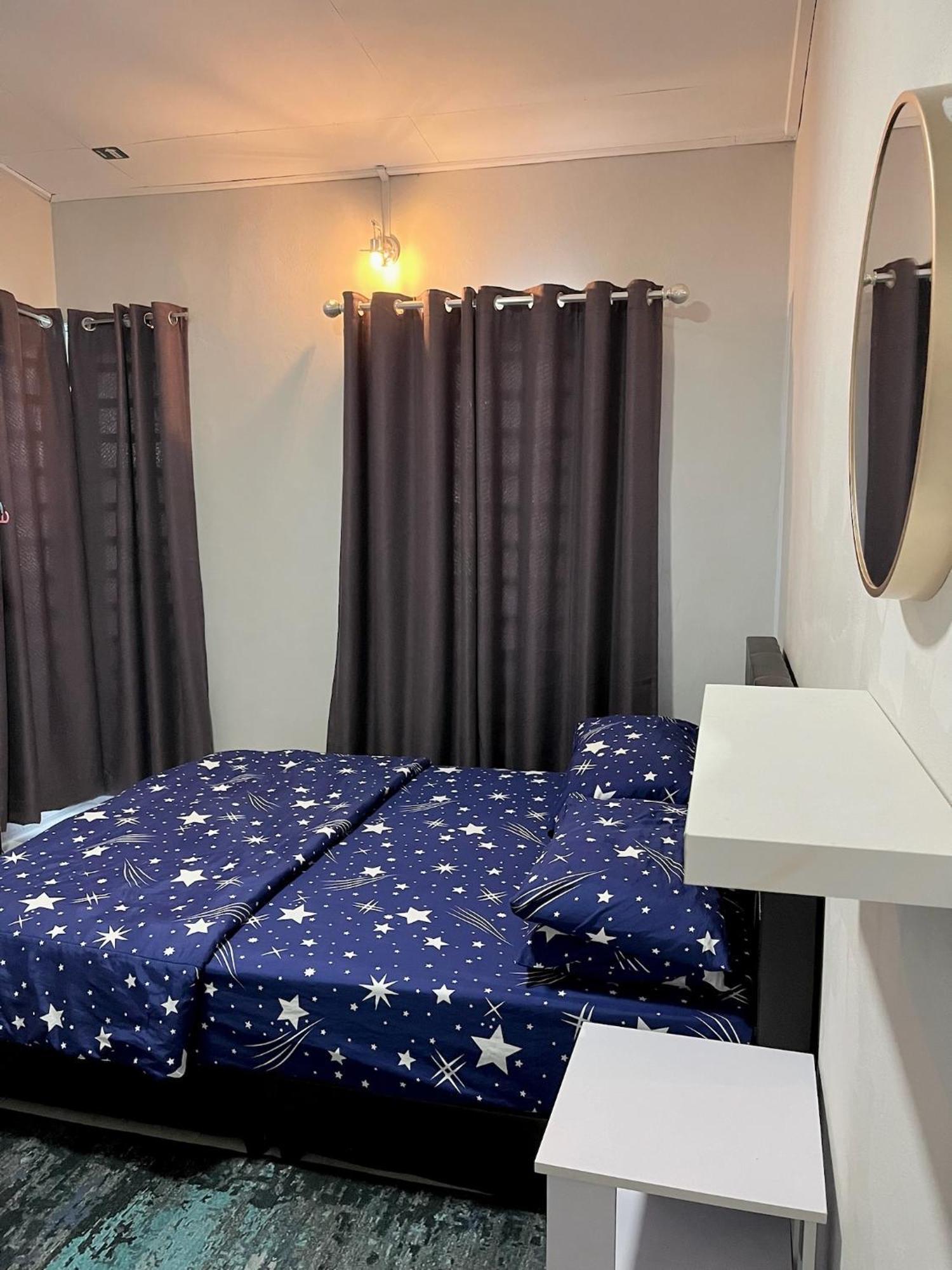 Aina Guest House Kota Bharu Eksteriør bilde